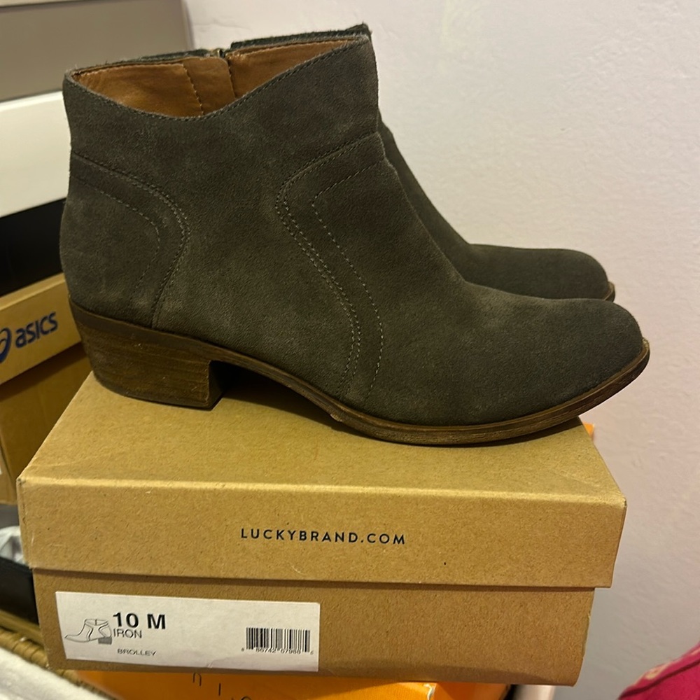 Used But in great shape booties
